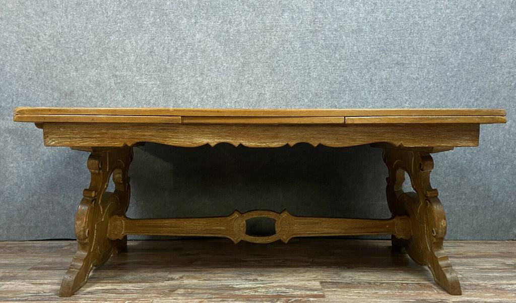 Grande Table a allonges Renaissance En chêne d'Asie brossé et polychromie | Puces Privées