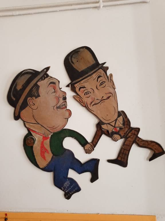 Laurel et Hardy  découpe en bois environ 1930 | Puces Privées