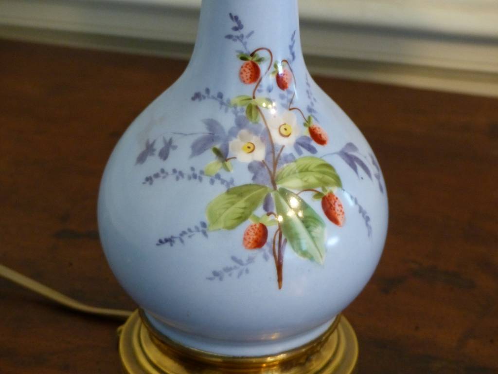 No - 453 - Paire de lampes en porcelaine ,laiton et bronze  époque XIX ème siècle | Puces Privées