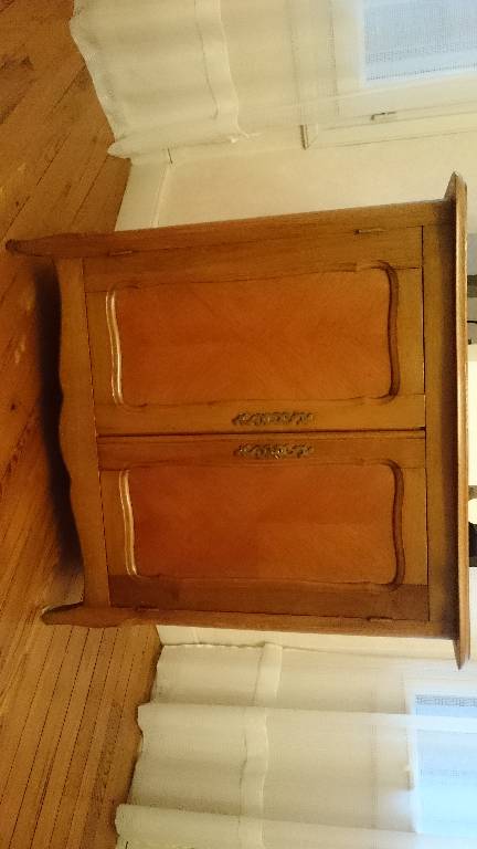 Petit meuble ancien | Puces Privées