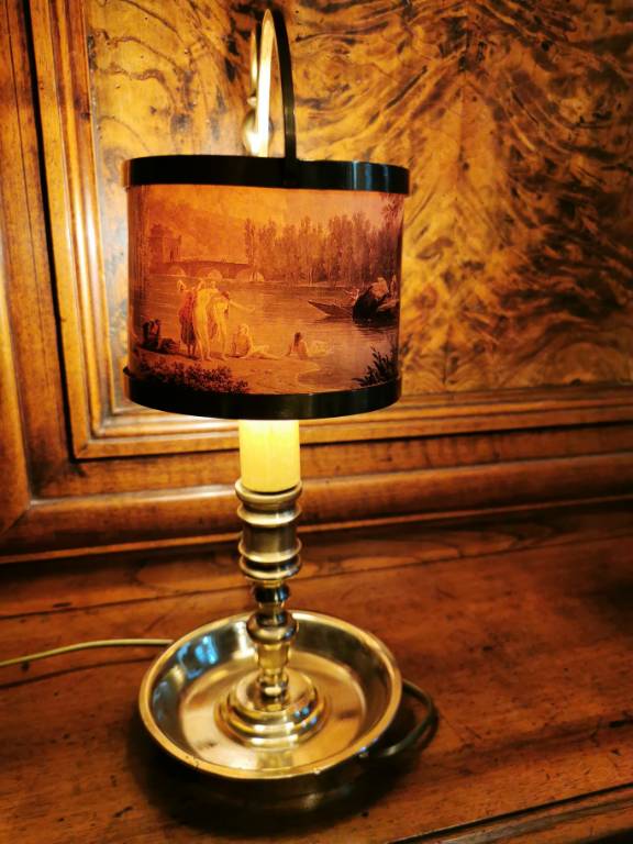 No - 478 - Lampe bougeoir en laiton avec écran XX ème siècle | Puces Privées