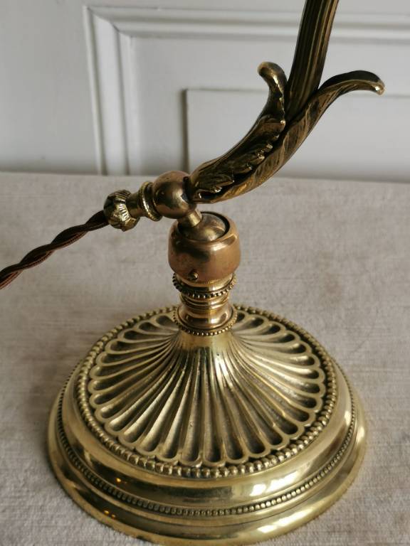 No - 489 - Belle lampe de piano , bureau ou ambiance , en bronze et laiton époque 1900 | Puces Privées