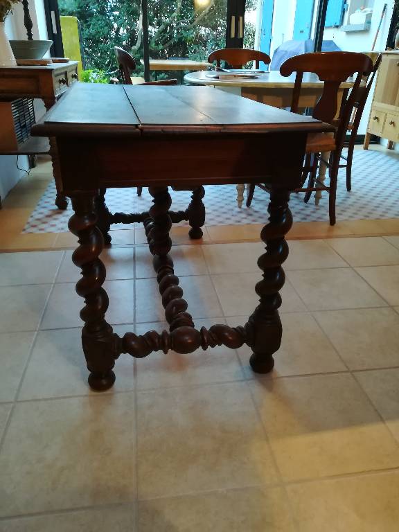 table bureau Louis XIII | Puces Privées