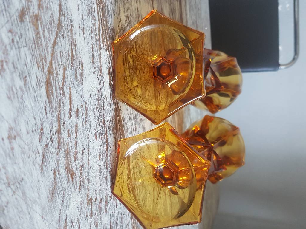 Paire de vase en verre ambré szechoslovakia | Puces Privées