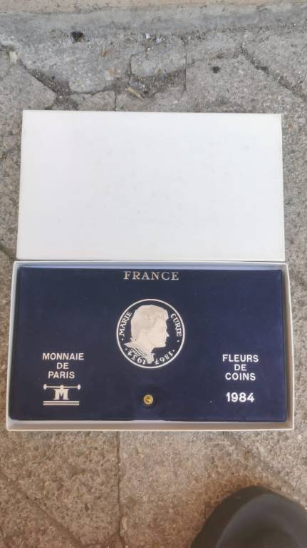 NUMISMATIQUE collection coffrets Monnaies de PARIS 1965 à 2009 FRANCS ET EUROS | Puces Privées