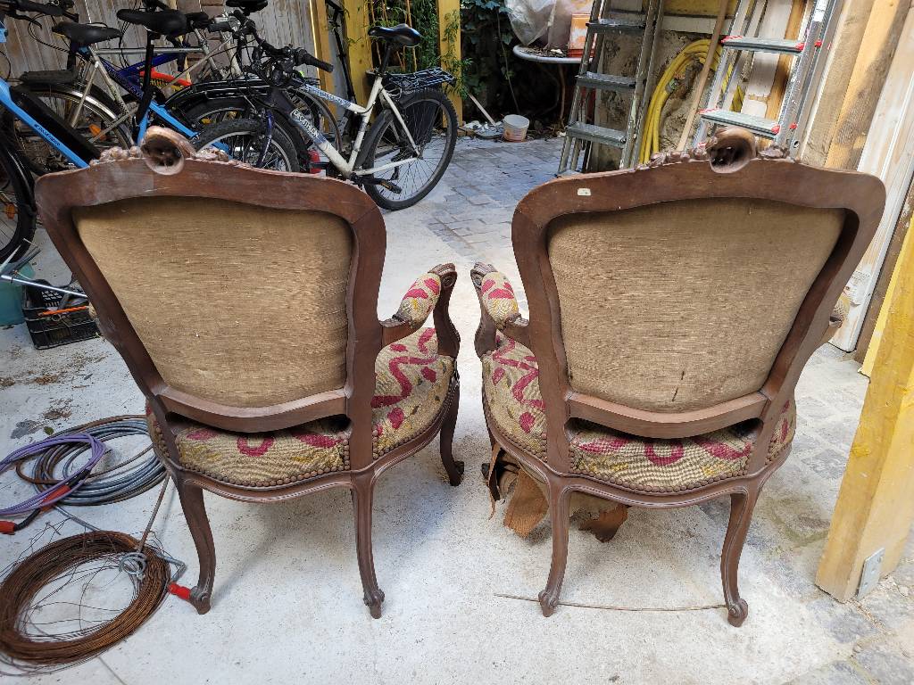 Paire de fauteuils Cabriolet style Louis XV anciens | Puces Privées