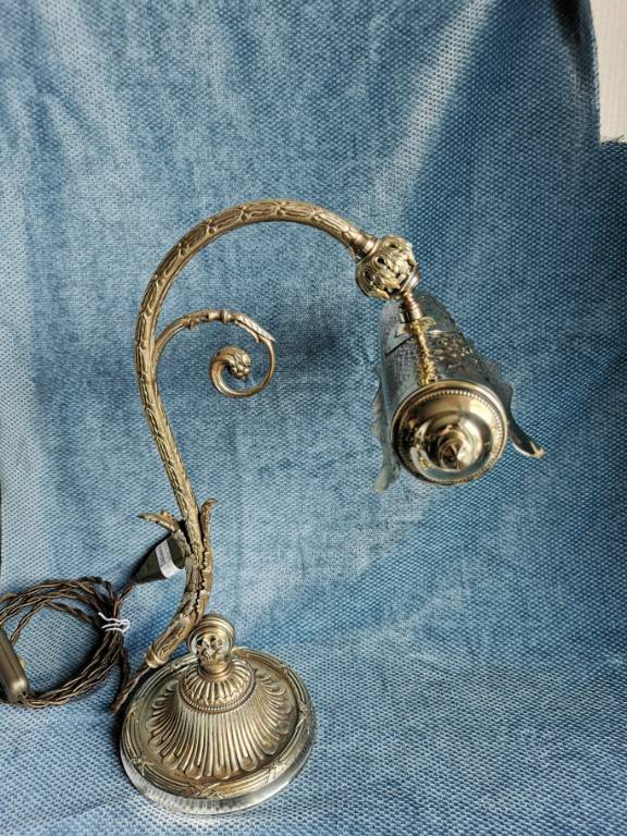 No - 515 - Lampe de piano ou d'ambiance en bronze , époque début XXème | Puces Privées