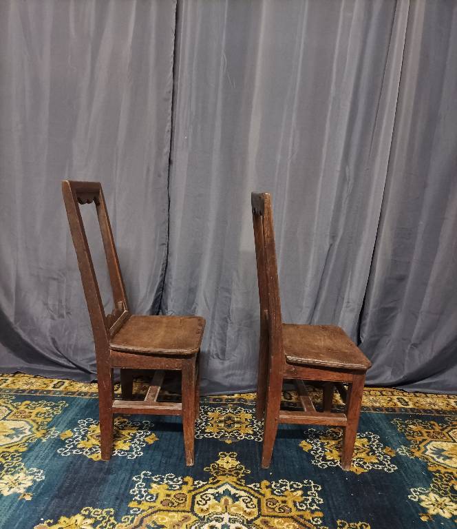 Paire de chaises Lorraines en chêne XVIIIème | Puces Privées