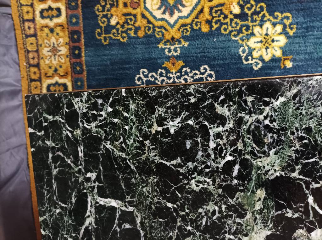 Table basse Maison Jansen 1960 marbre vert | Puces Privées