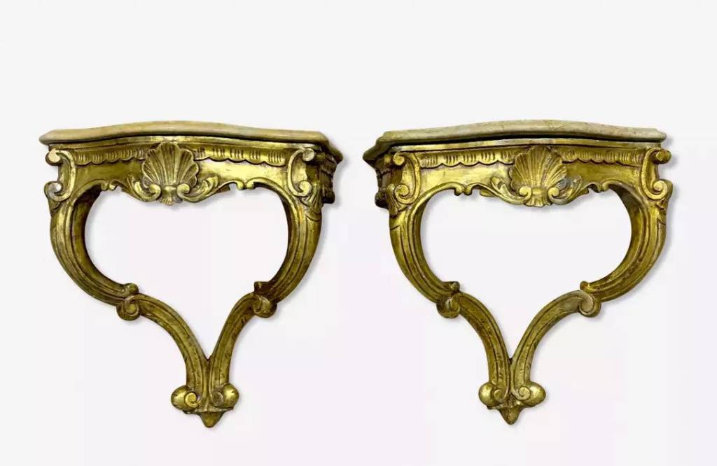 paire de consoles louis XV galbées en bois doré vers 1850-1900 | Puces Privées