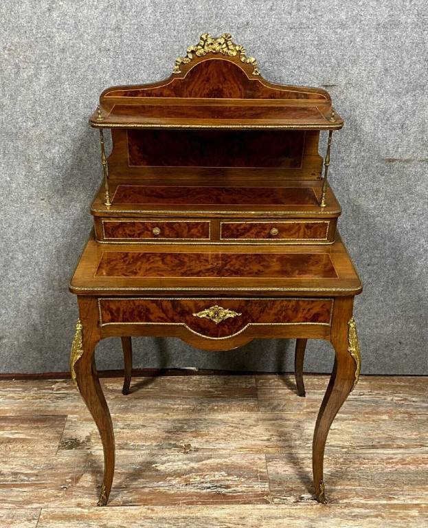 Bureau bonheur du jour de Dame style Louis XV en marqueterie vers 1880 | Puces Privées