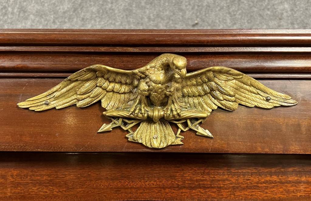 bibliothèque Empire en acajou et ornements en bronze doré vers 1880-1900 | Puces Privées