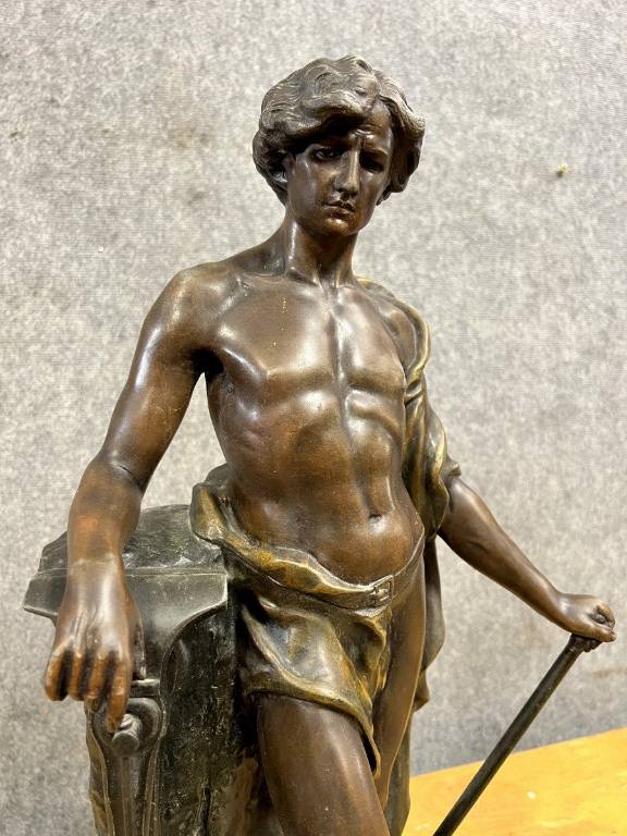 V. CONSTANT : grande statue époque Napoléon III en régule patine médaille (h67cm) | Puces Privées