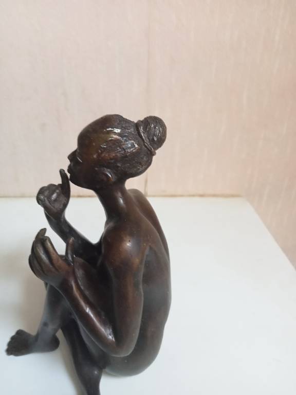 bronze ancien art africain signé hauteur 16 cm | Puces Privées
