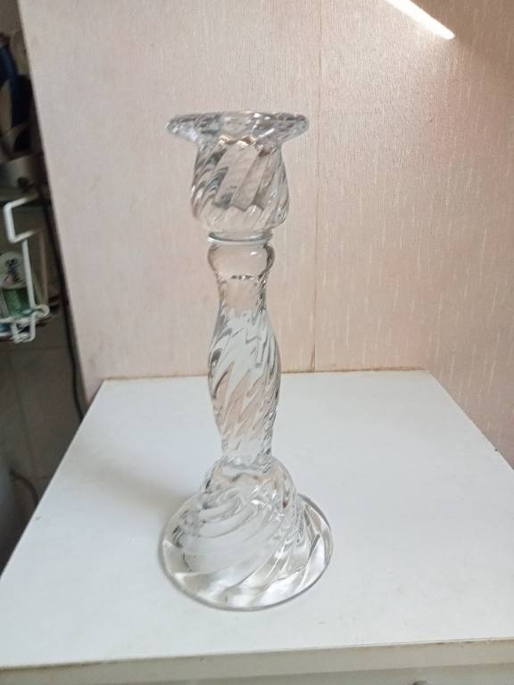 bougeoire en verre moulé ancien hauteur 25 cm | Puces Privées