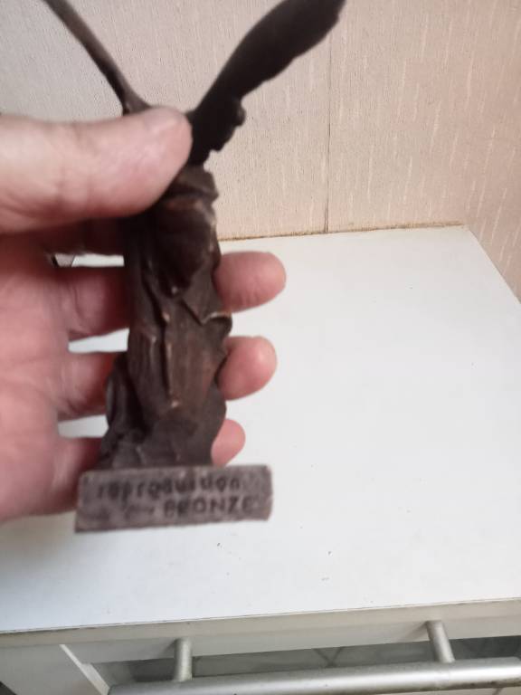 reproduction bronze La Victoire de Samothrace hauteur 12 cm | Puces Privées