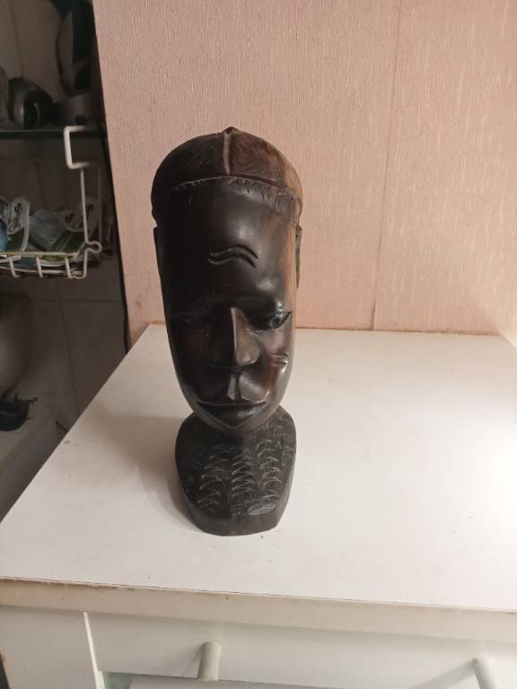 statuette africaine art africain hauteur 19 cm x 8 cm | Puces Privées
