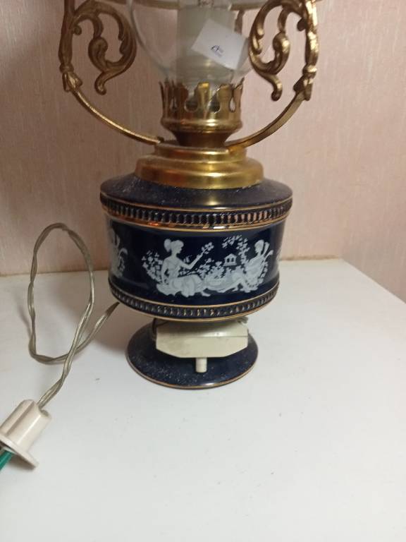 Lampe ancienne en porcelaine opaline et bronze doré hauteur 35 cm | Puces Privées