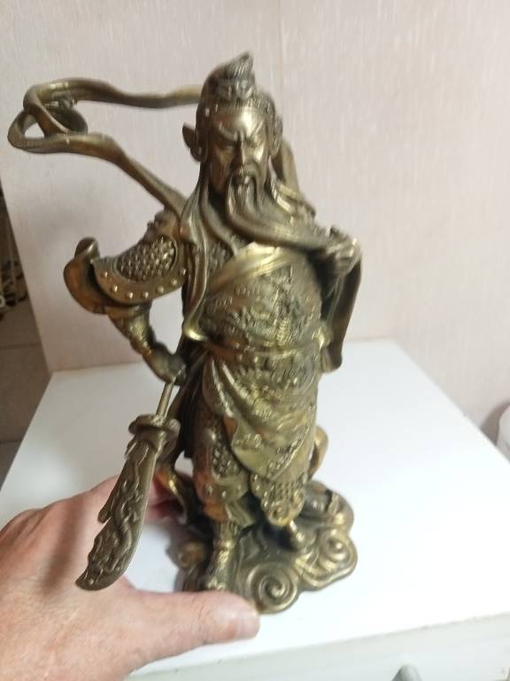 statuette XIXème art asiatique  hauteur 26 cm en bronze doré ancien samourai | Puces Privées