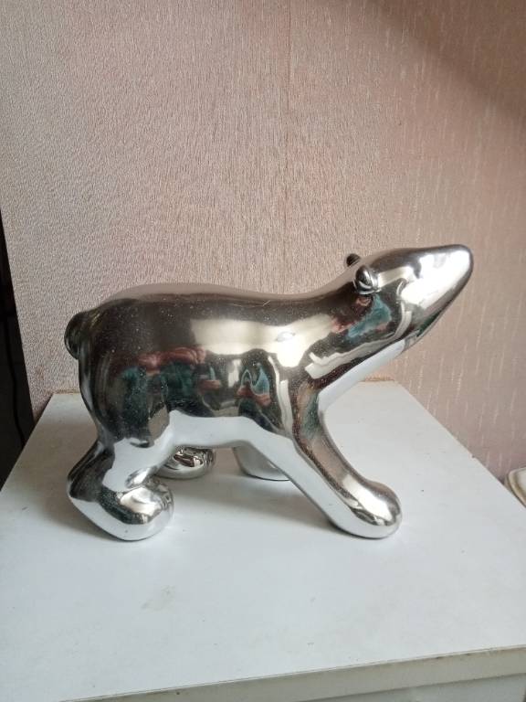 statuette ours céramique argenté longueur 25 cm | Puces Privées