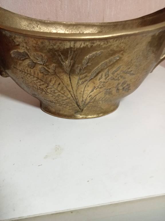 Vase du XIXème en bronze hauteur 14 cm x 29 cm | Puces Privées