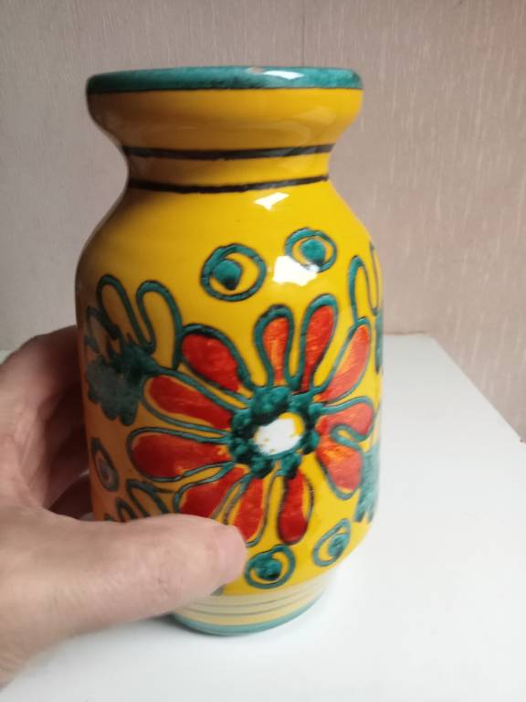vase ancien hauteur 19 cm diamètre 11 cm signé | Puces Privées