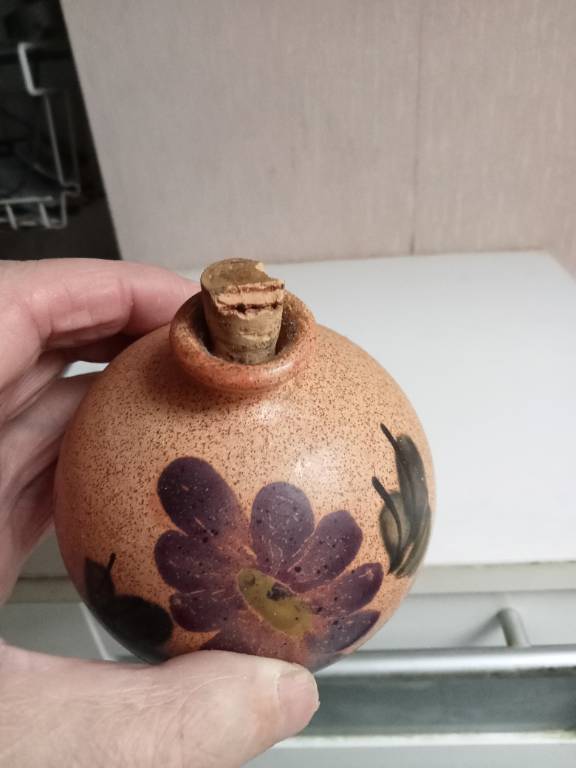 vase ancien en terre cuite hauteur 10 cm diamètre 9 cm | Puces Privées