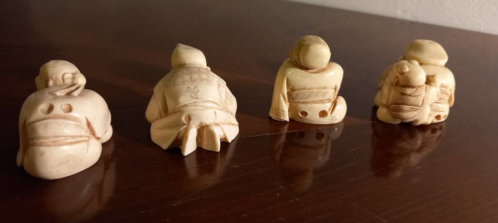 Figurines japonaises | Puces Privées