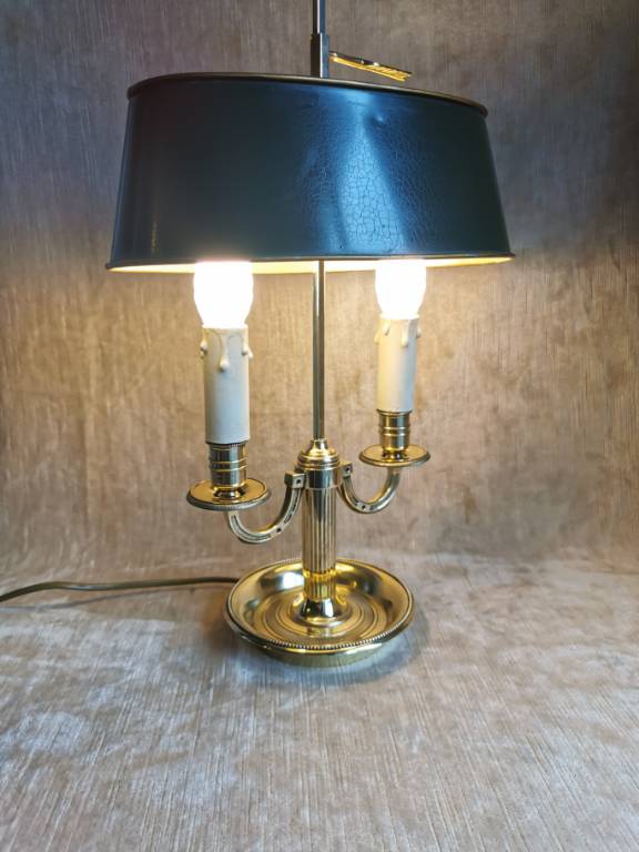 No - 540 - Lampe bouillotte en bronze à deux bras de lumière | Puces Privées