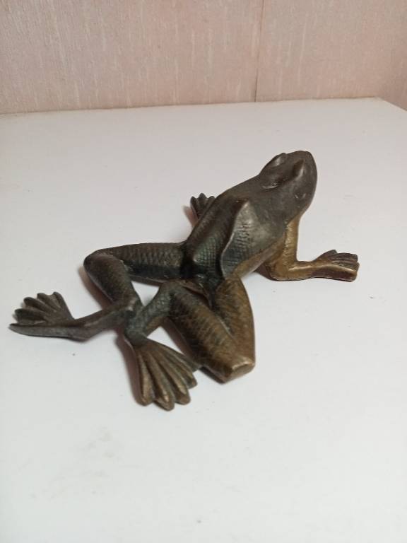 grenouille en bronze XIXème 13 cm x 9 cm signé | Puces Privées