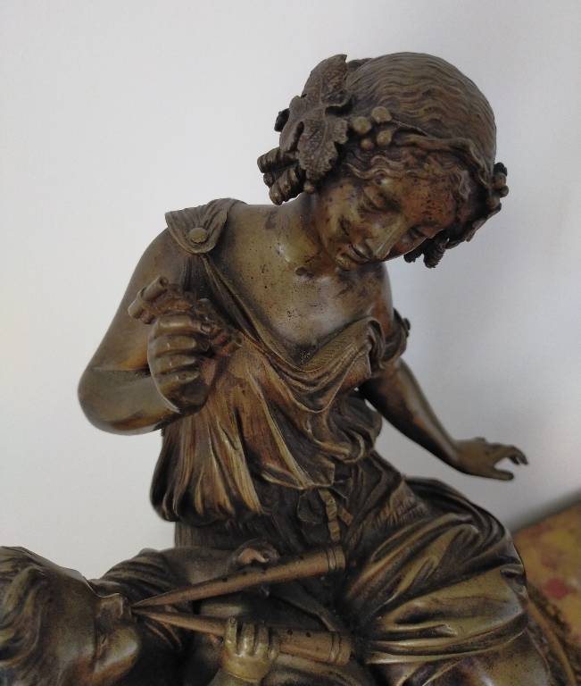Pendule Bronze et marbre Antony Bailly Lyon Femme et chérubin musicien | Puces Privées