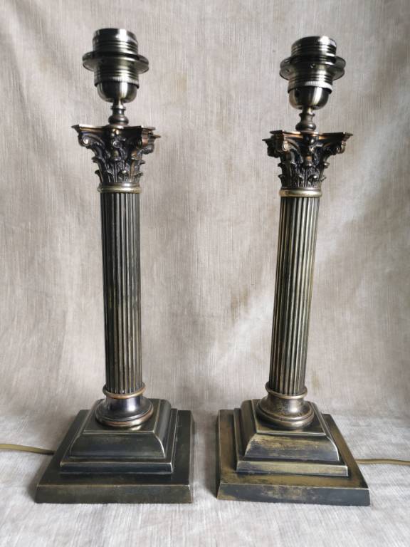 No - 563 - Paire de pieds de lampes en bronze patiné , époque XXème | Puces Privées