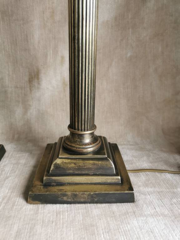 No - 563 - Paire de pieds de lampes en bronze patiné , époque XXème | Puces Privées