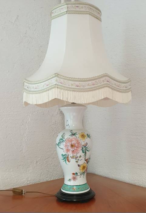 Grande lampe en porcelaine + abat jour déco fleur style floral peinture Chine | Puces Privées