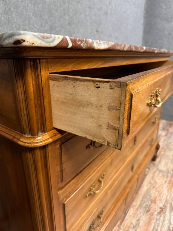 commode style Louis XV en noyer vers 1880 | Puces Privées