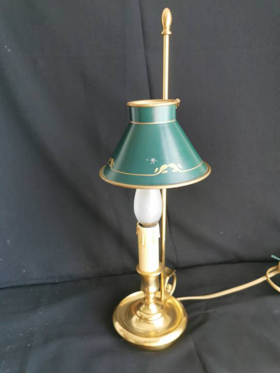 No - 574 - Petite lampe bouillotte à une lumière en bronze doré . Epoque XXème | Puces Privées