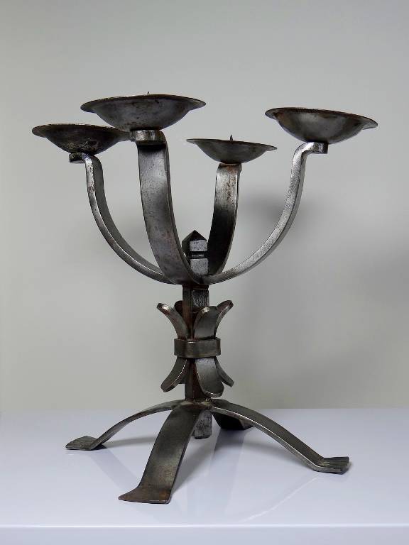 Paire de chandeliers brutalistes massifs en fer forgé 4 feux vintages | Puces Privées