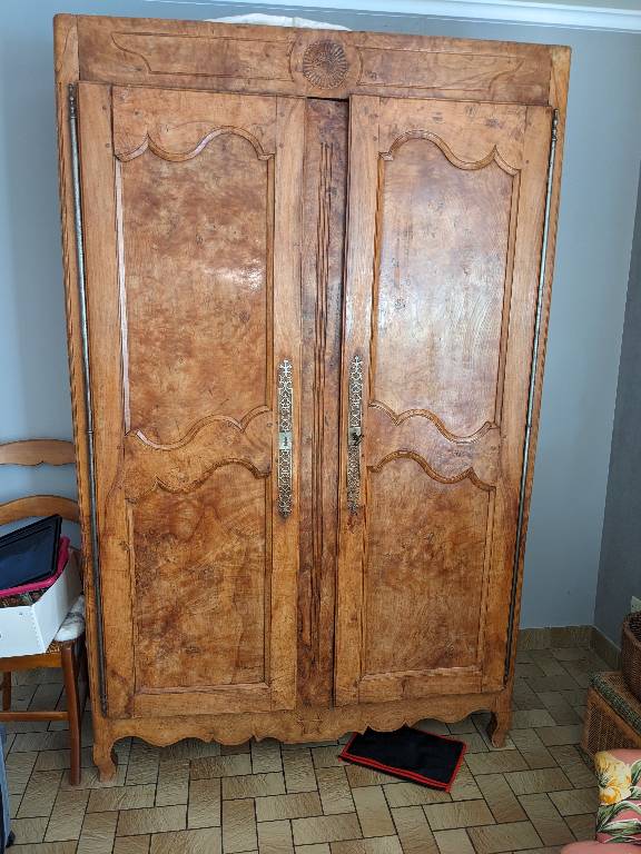armoire ancienne | Puces Privées