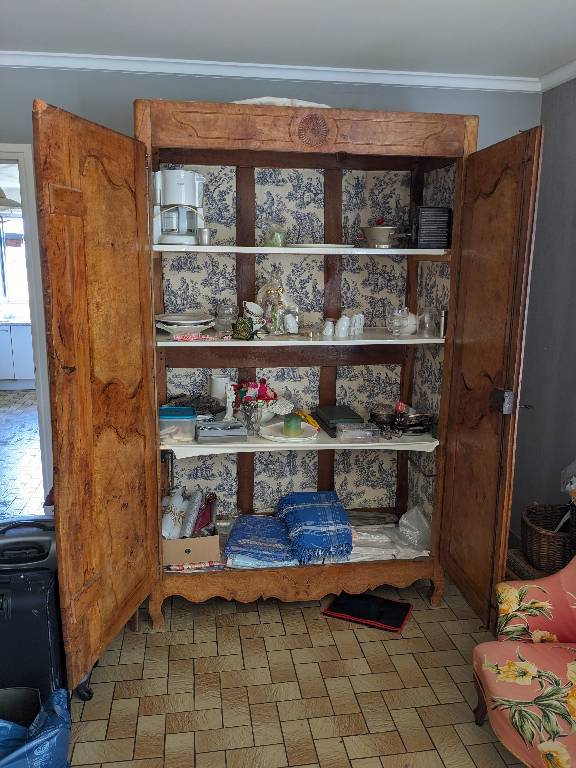 armoire ancienne | Puces Privées