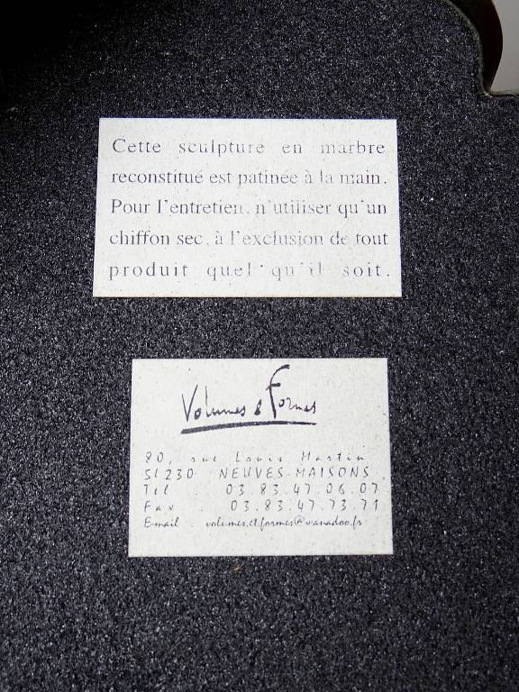 Sujet vintage femme nue allongée marbre reconstitué patine bronze | Puces Privées