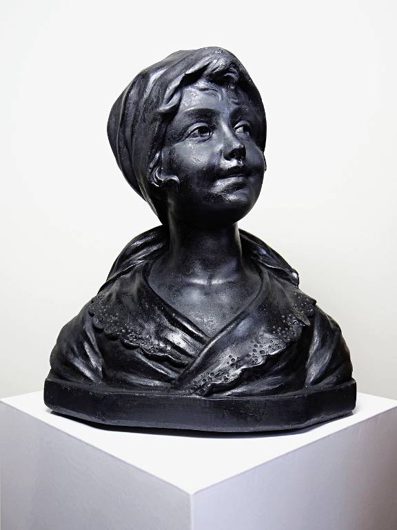 Buste de jeune femme en plâtre 1900-1930 monochrome Citti & Frère | Puces Privées