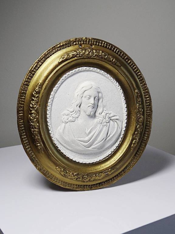 Médaillon mural religieux Christ plâtre ancien XIXe style Louis XVI XIXe | Puces Privées