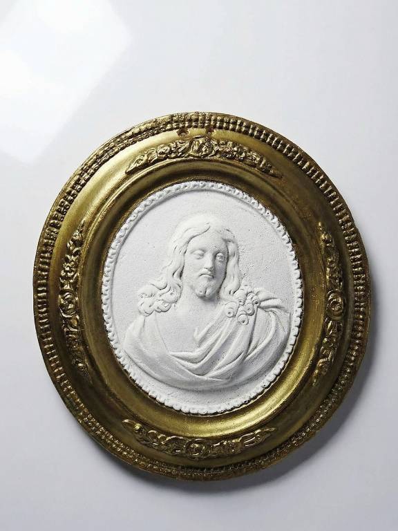 Médaillon mural religieux Christ plâtre ancien XIXe style Louis XVI XIXe | Puces Privées