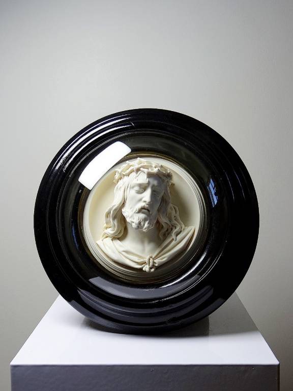 Médaillon Religieux mural Napoleon III, ancien XIXe, Christ calcaire Ragoneau | Puces Privées