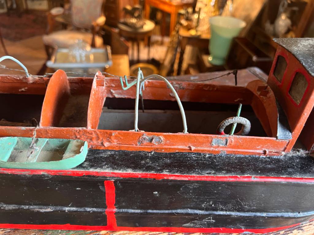 ANCIENNE MAQUETTE DE PENICHE PARISIENNE EN BOIS ET METAL circa 1930 | Puces Privées
