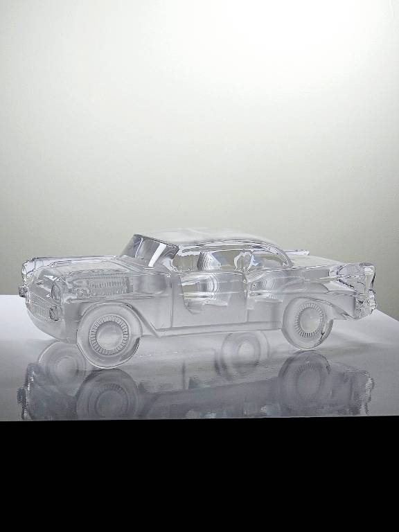 Presse papier vintage grosse voiture Chevrolet Bel Air 1957 en cristal | Puces Privées