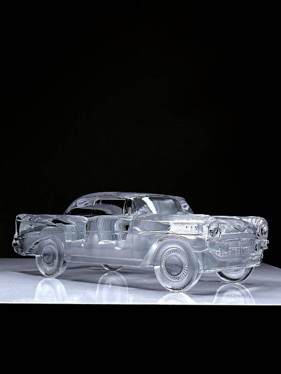 Presse papier vintage grosse voiture Chevrolet Bel Air 1957 en cristal | Puces Privées