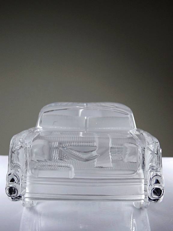 Presse papier vintage grosse voiture Chevrolet Bel Air 1957 en cristal | Puces Privées