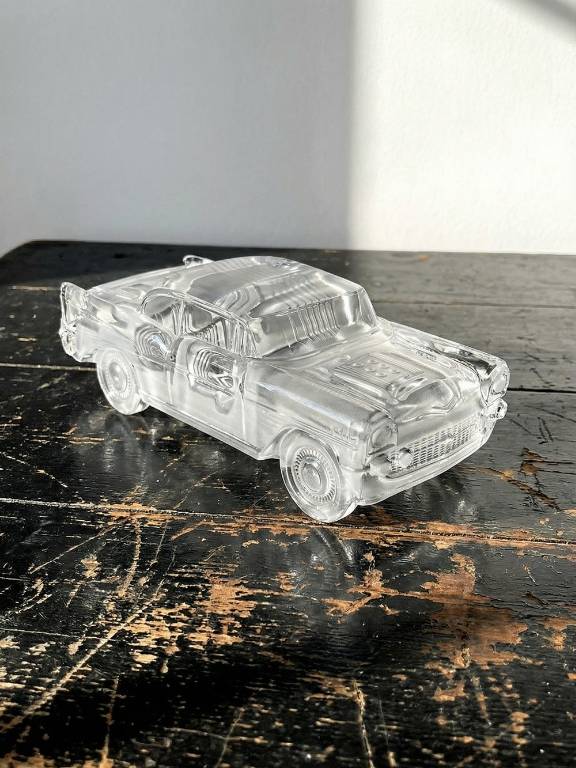 Presse papier vintage grosse voiture Chevrolet Bel Air 1957 en cristal | Puces Privées