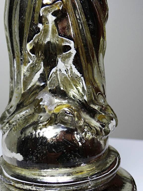 Ancienne petite vierge en verre églomisée polychrome XIXe | Puces Privées